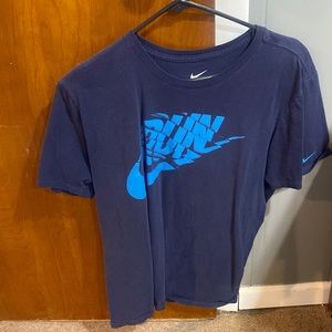 Nike tshirt